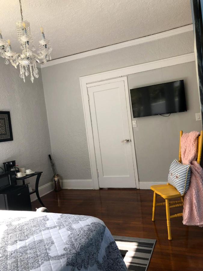 Private Suite Mins From Mia Free Parking Маями Екстериор снимка